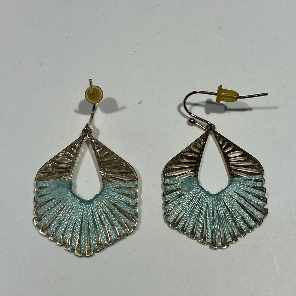Raffia Hexagon Earrings Dangle Modern‎ Lightweight Mint Color Gold Tone Boho